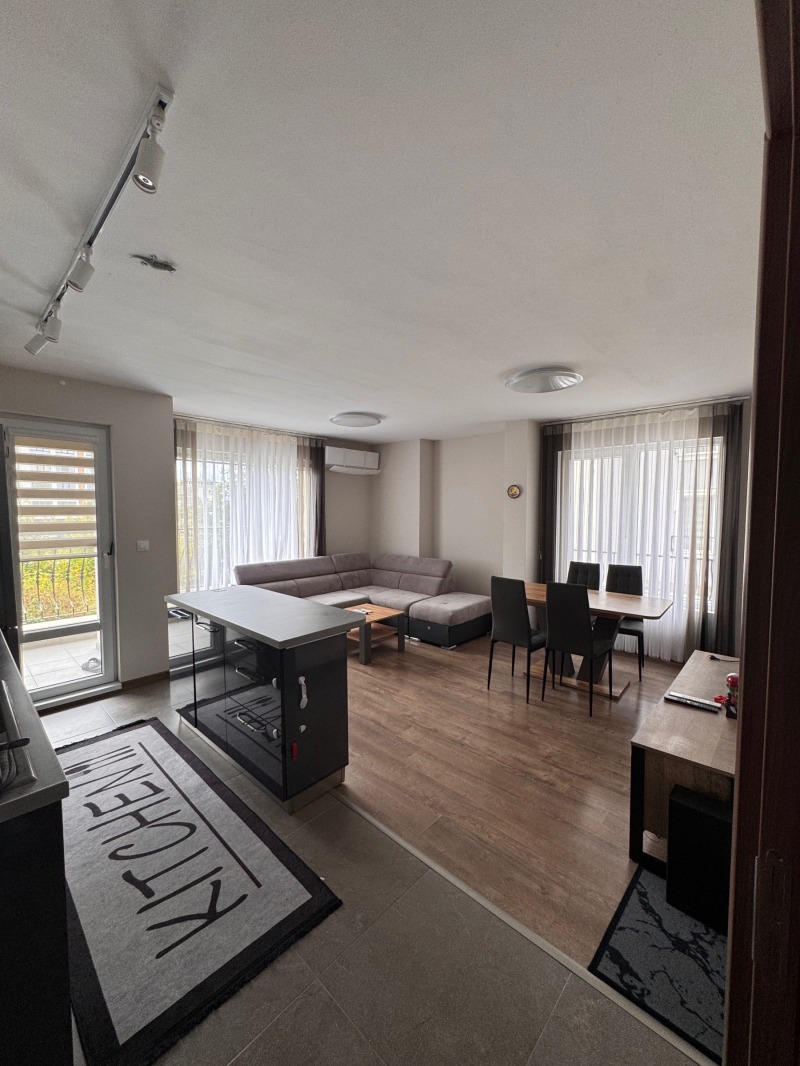 Para alugar  2 quartos Plovdiv , Komatevski vazel , 100 m² | 24362849