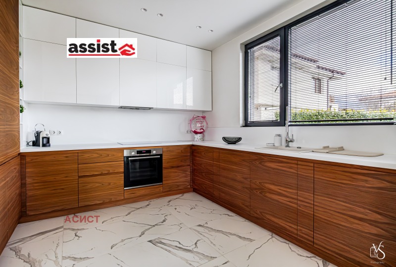 De inchiriat  Casa Sofia , Boiana , 250 mp | 56249814 - imagine [2]