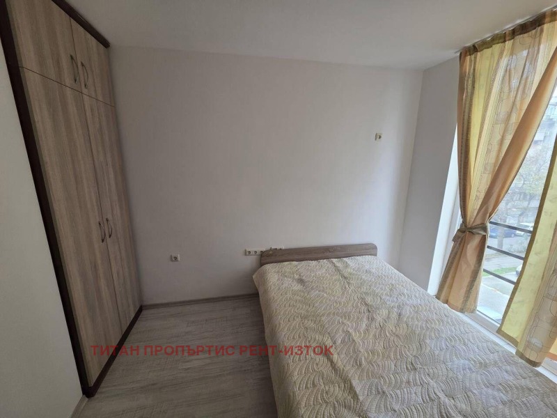 Дава под наем 2-СТАЕН, гр. Бургас, Възраждане, снимка 3 - Апартаменти - 52833874