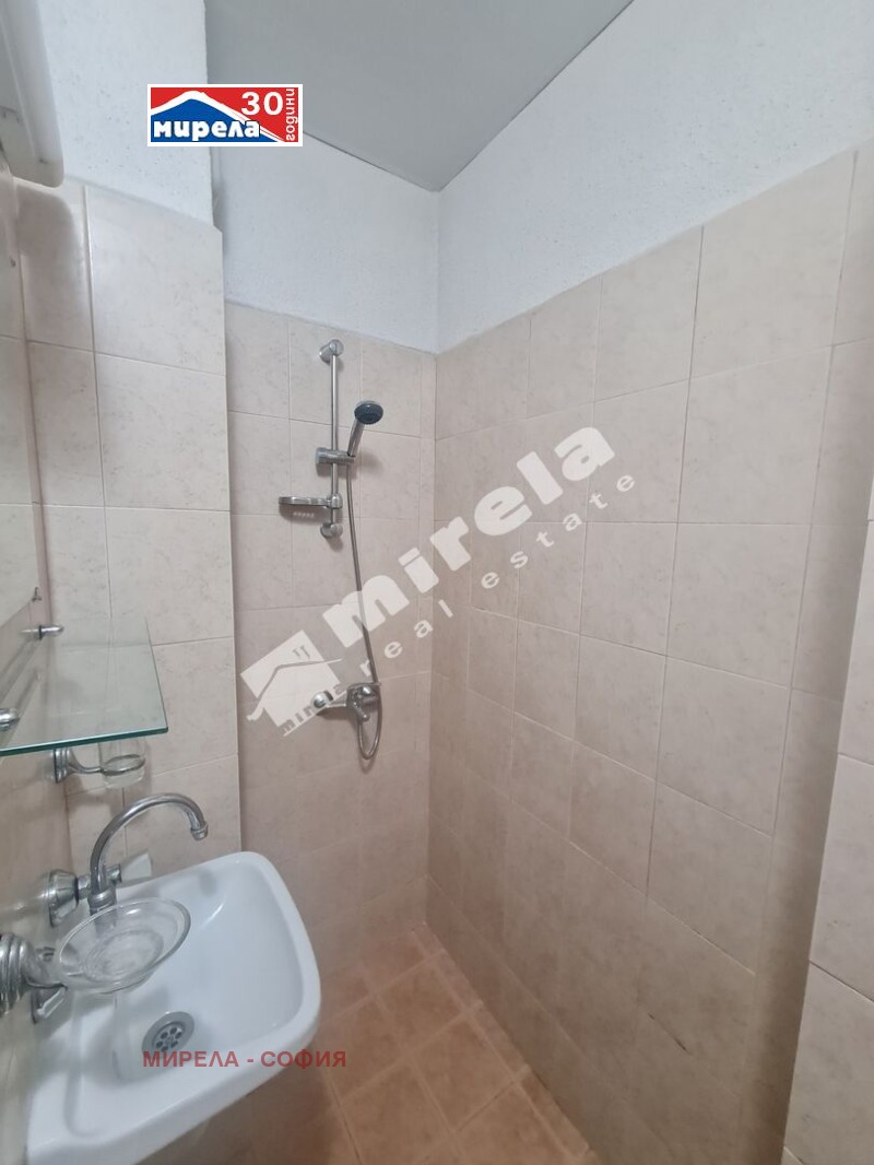 Дава под наем 2-СТАЕН, гр. София, Център, снимка 9 - Апартаменти - 51734556