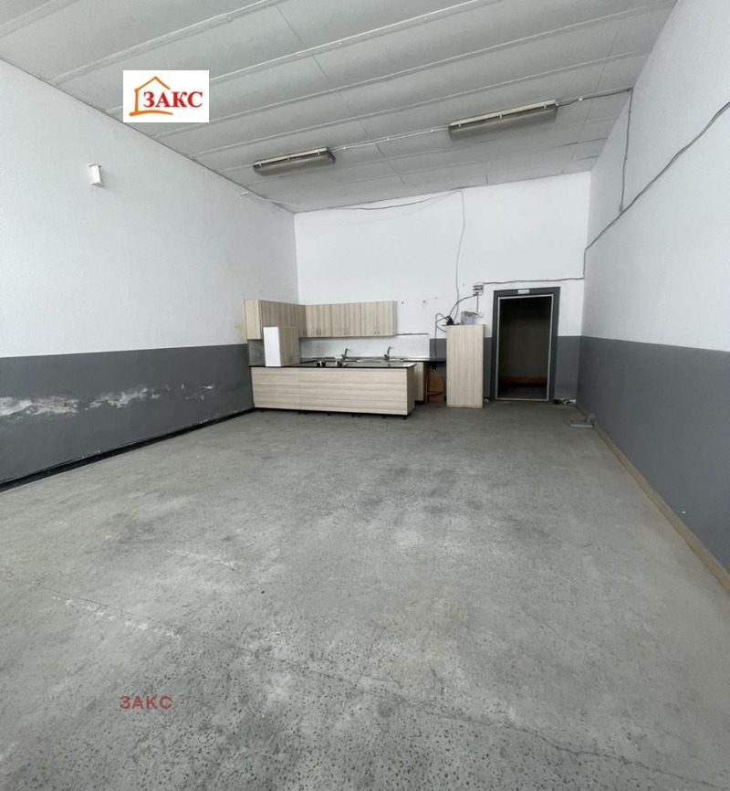 Zu vermieten  Industriegebäude region Kardschali , Momtschilgrad , 1200 qm | 56867559 - Bild [5]