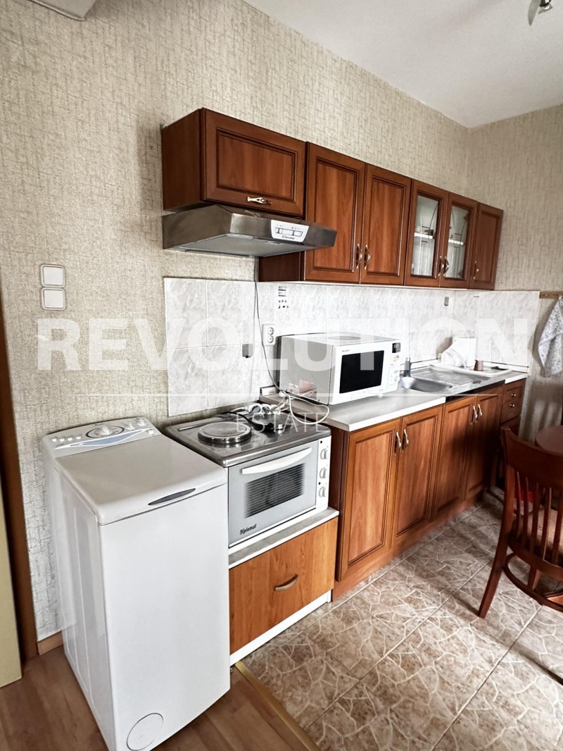 Para alugar  1 quarto Plovdiv , Kiutchuk Parij , 60 m² | 37445293 - imagem [2]