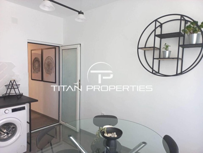 K pronájmu  2 ložnice Varna , Centar , 60 m2 | 73522909 - obraz [2]