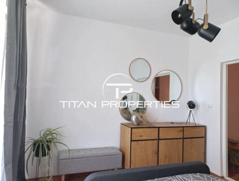 K pronájmu  2 ložnice Varna , Centar , 60 m2 | 73522909 - obraz [7]