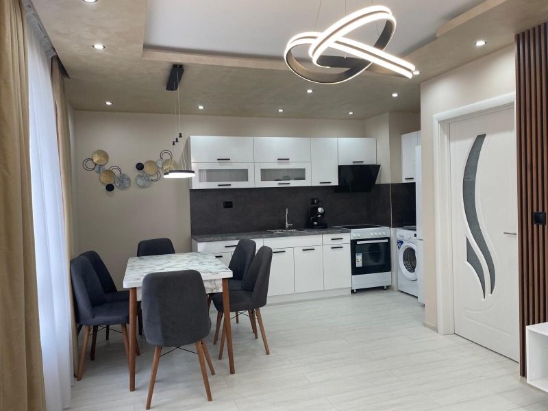 Da affittare  2 camere da letto Plovdiv , Hristo Smirnenski , 90 mq | 54275685 - Immagine [2]