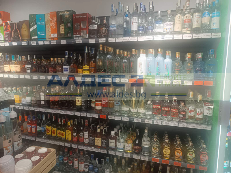 Дава под наем МАГАЗИН, гр. София, Медицинска академия