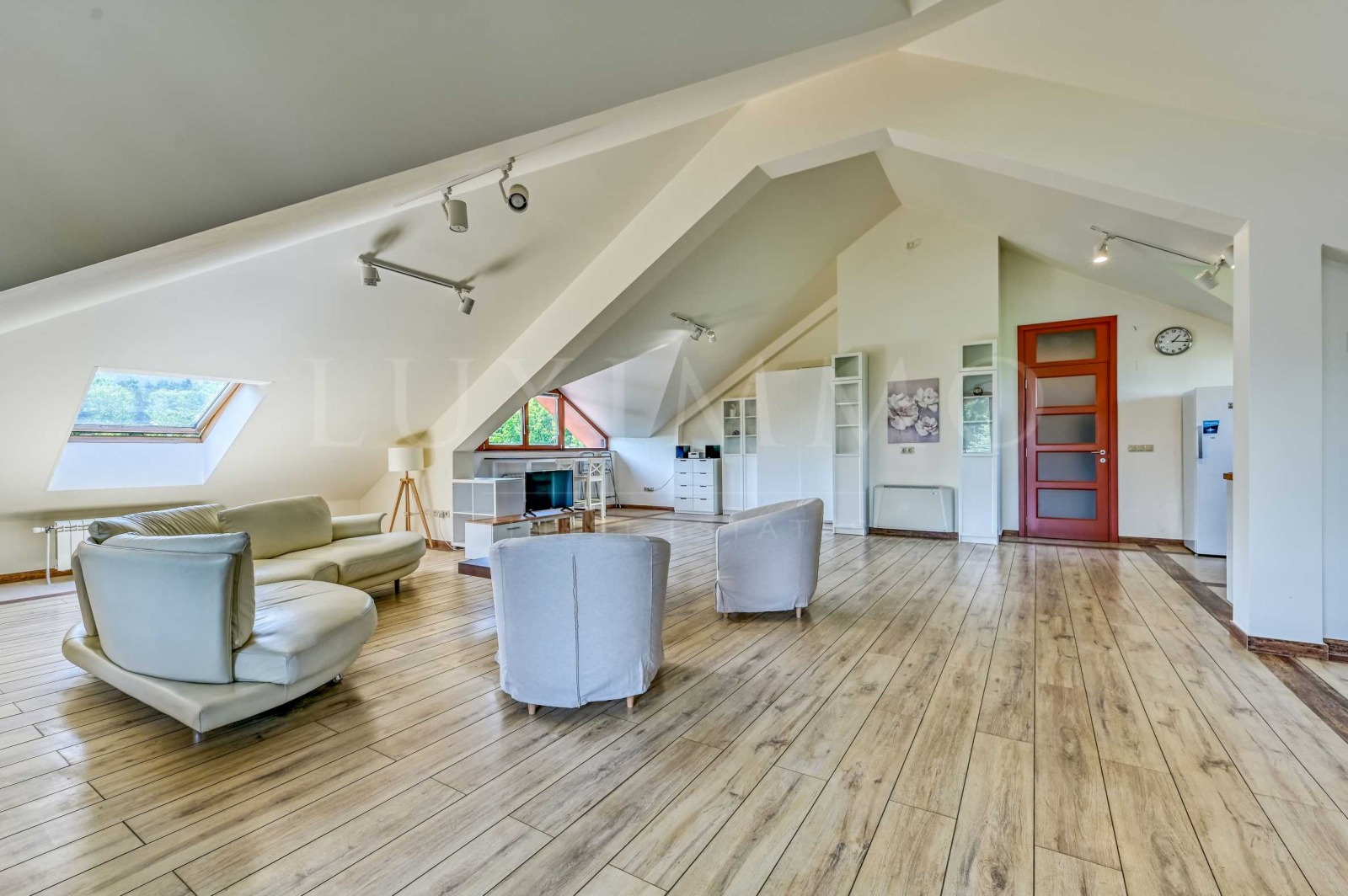 Дава под наем 3-СТАЕН, гр. София, м-т Камбаните, снимка 9 - Апартаменти - 54163948