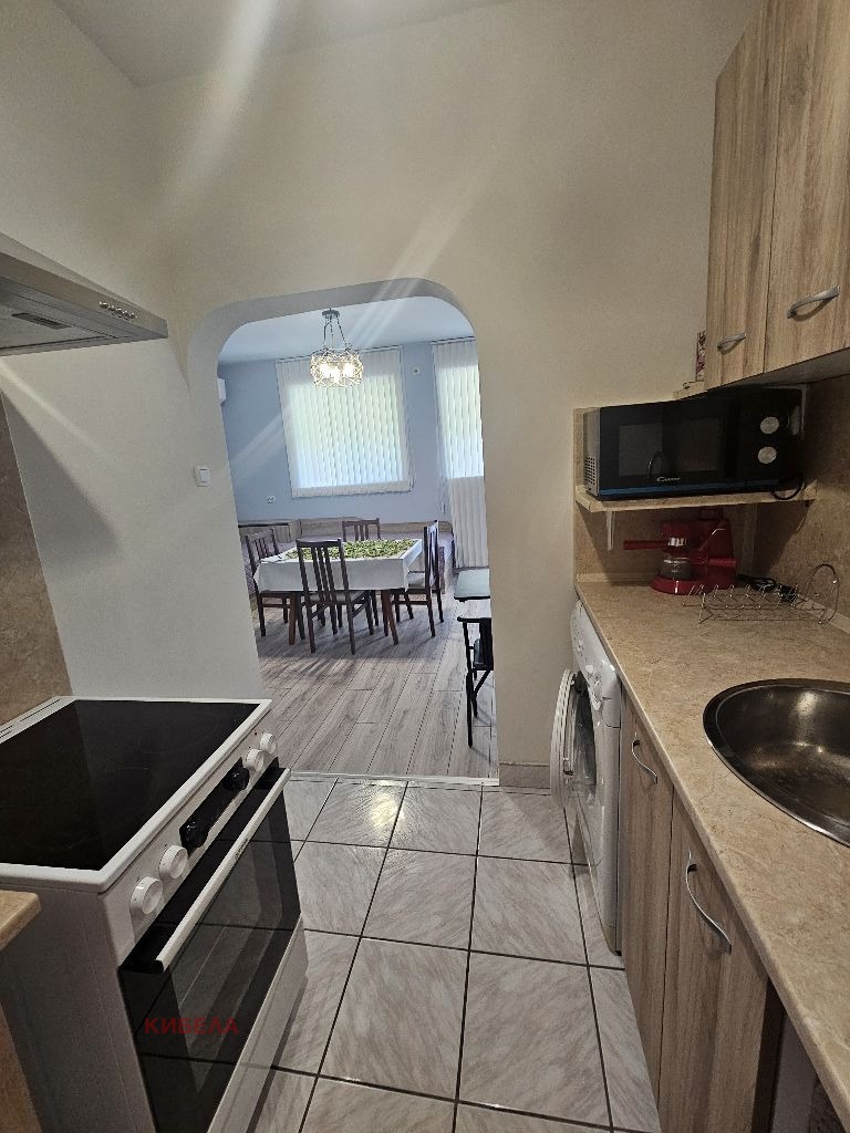 Do wynajęcia  1 sypialnia Plewen , Szirok centar , 50 mkw | 54595893 - obraz [6]