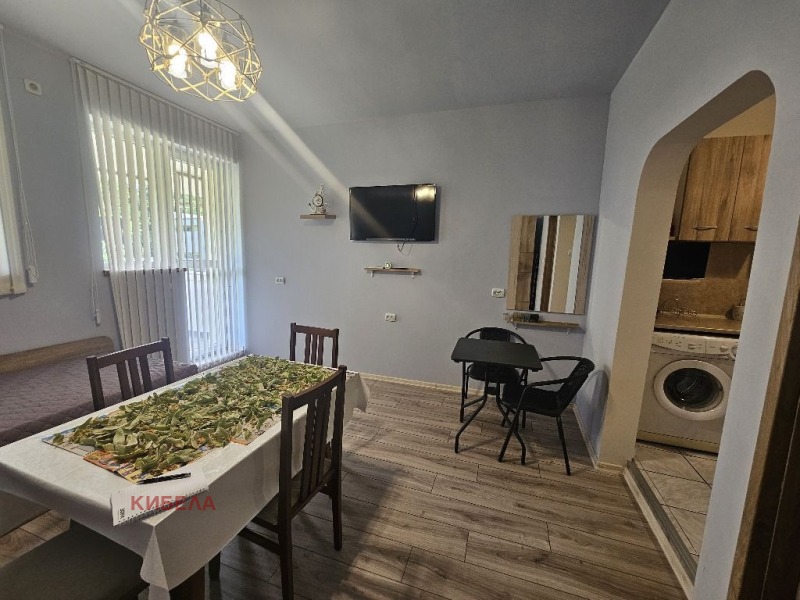 Do wynajęcia  1 sypialnia Plewen , Szirok centar , 50 mkw | 54595893 - obraz [3]