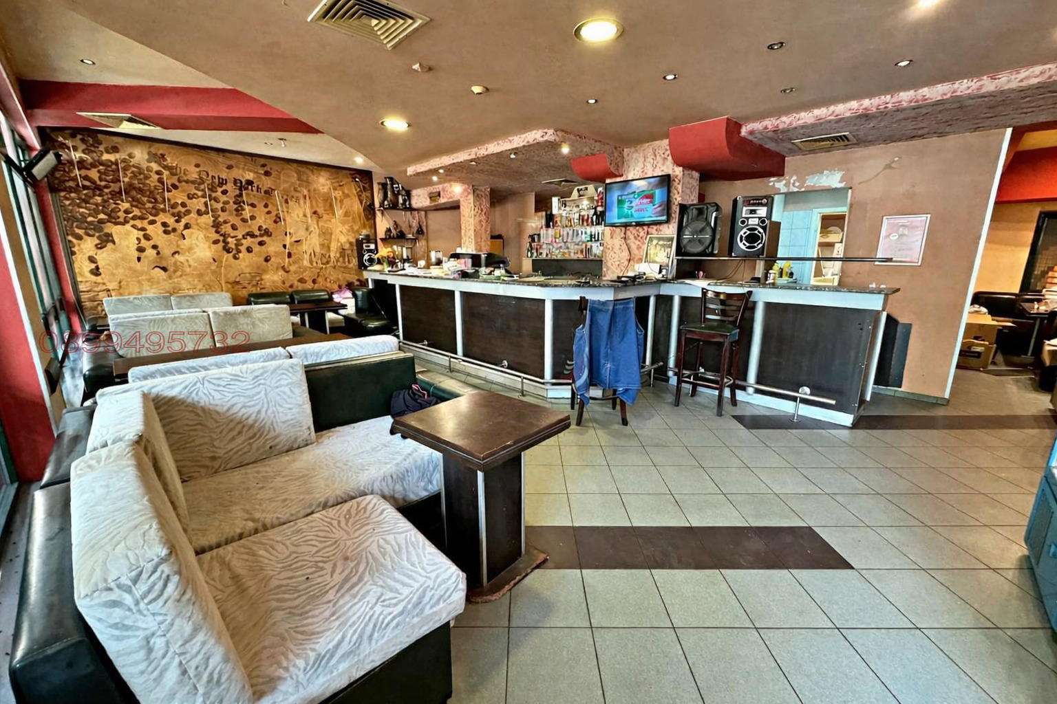 Дава под наем МАГАЗИН, гр. Асеновград, област Пловдив, снимка 2 - Магазини - 54080018