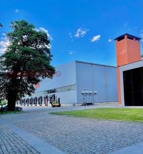 СКЛАД, 700 m2