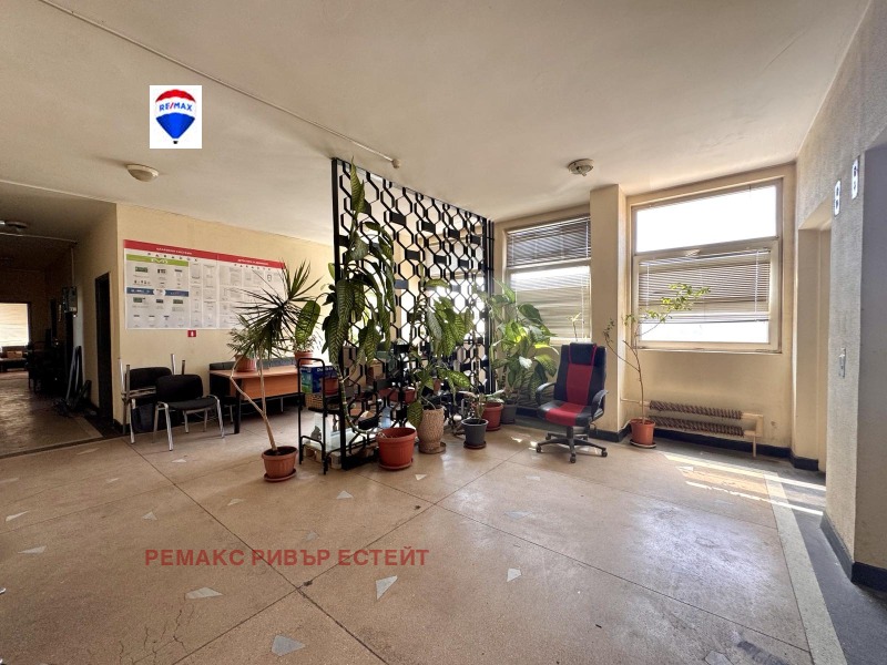 Do wynajęcia  Biuro Ruse , Szirok centar , 180 mkw | 34799960 - obraz [5]