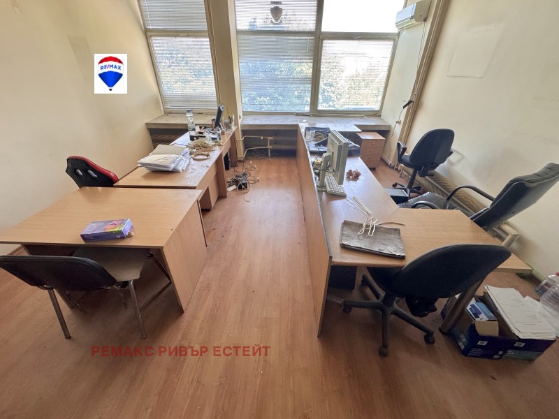 Do wynajęcia  Biuro Ruse , Szirok centar , 180 mkw | 34799960 - obraz [8]
