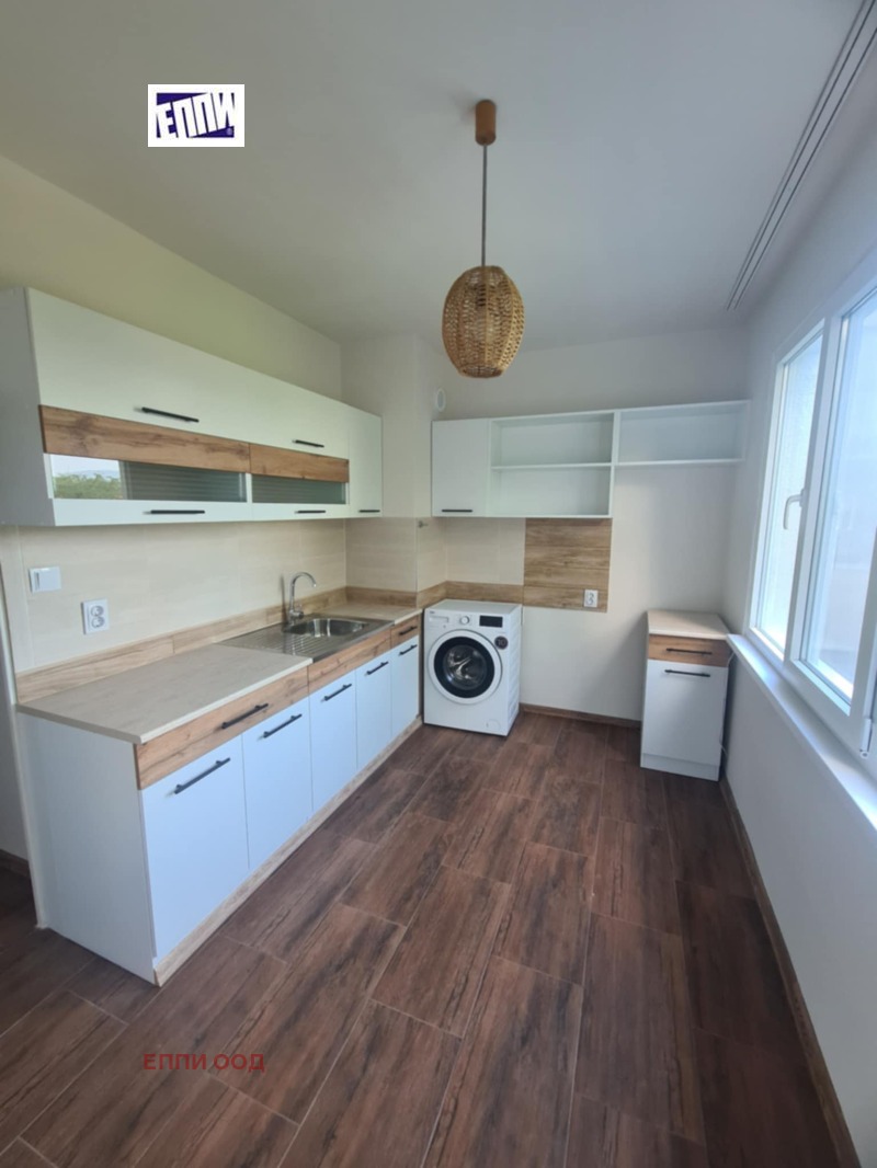 En renta  1 dormitorio Sofia , Reduta , 72 metros cuadrados | 97991845