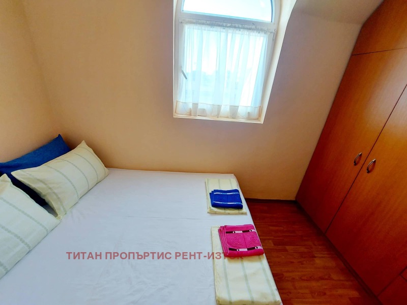 Дава под наем 2-СТАЕН, гр. Бургас, Възраждане, снимка 2 - Апартаменти - 52442608