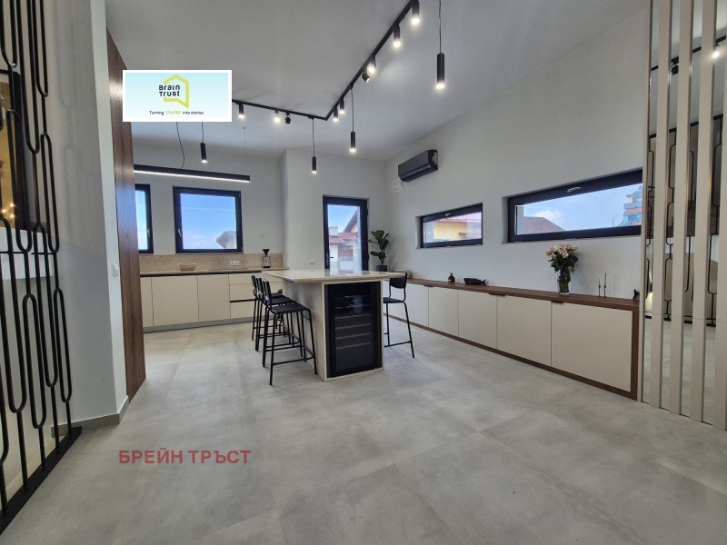 For Rent  House Sofia , m-t Gardova glava , 375 sq.m | 96942276
