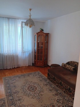 1 makuuhuone Borovo, Sofia