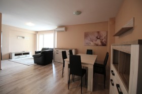 2 slaapkamers Zornitsa, Burgas