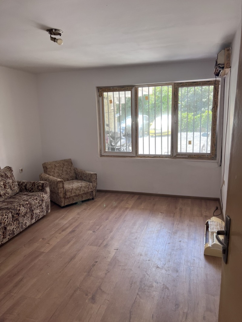 For Rent  1 bedroom Burgas , Vazrazhdane , 62 sq.m | 58595556 - image [2]