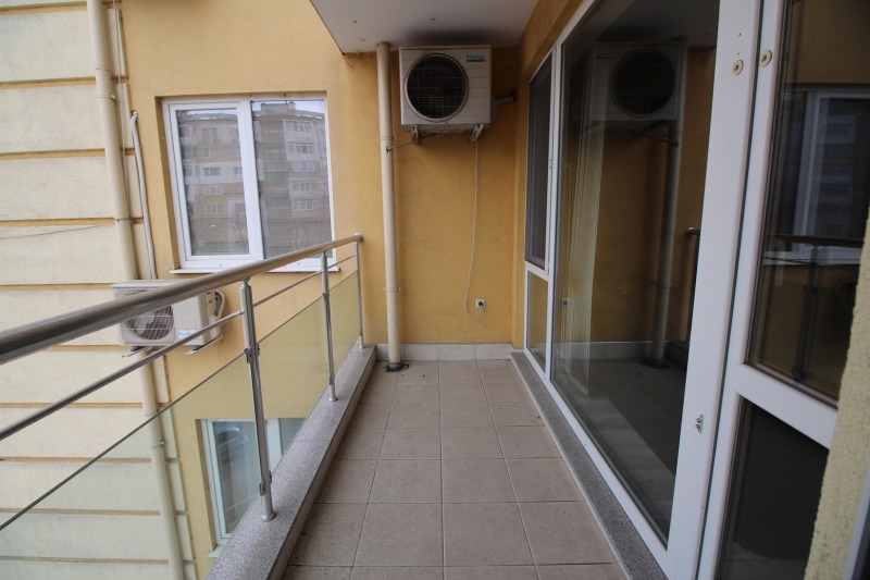 Издаје се  2 спаваће собе Бургас , Зорница , 118 м2 | 98229856 - слика [5]