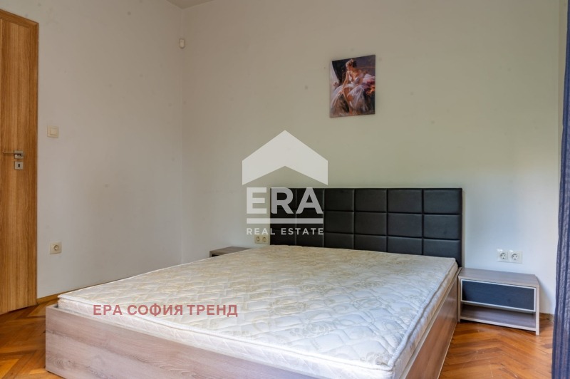 Дава под наем 3-СТАЕН, гр. София, Център, снимка 6 - Апартаменти - 56165516
