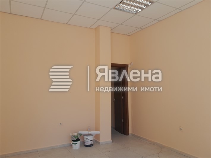 Para alugar  Escritório Plovdiv , Karchiiaka , 23 m² | 17700996 - imagem [5]