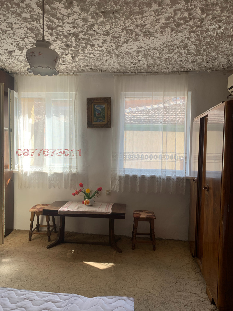 Дава под наем КЪЩА, гр. София, Банишора, снимка 2 - Къщи - 52856552