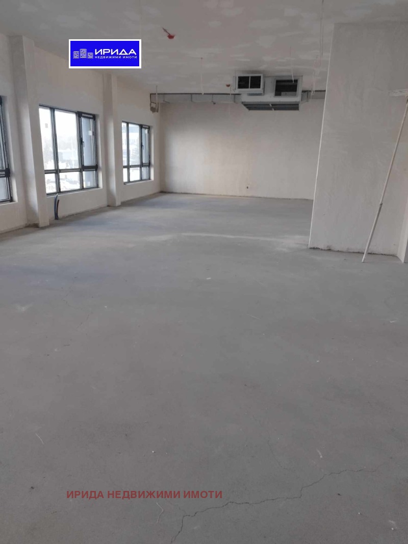 Дава под Наем МАГАЗИН в град София, Люлин 10 - 1117 кв.м / 11 170 € » 21 846.62 лв., ИРИДА НЕДВИЖИМИ ИМОТИ