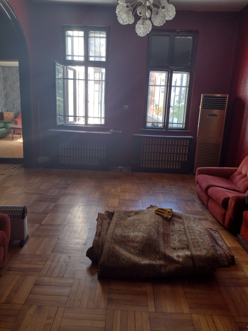 Дава под наем  Офис град София , Център , 200 кв.м | 41245516 - изображение [4]