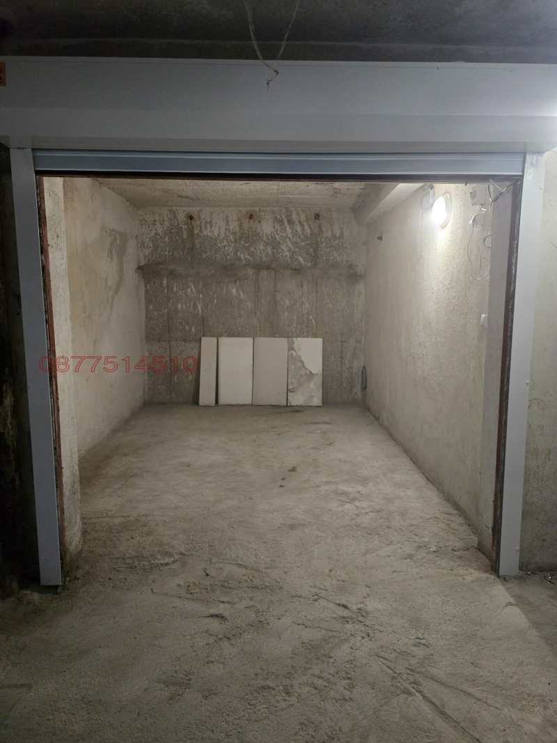K pronájmu  Garáž Sofia , Strelbište , 18 m2 | 40163729 - obraz [4]