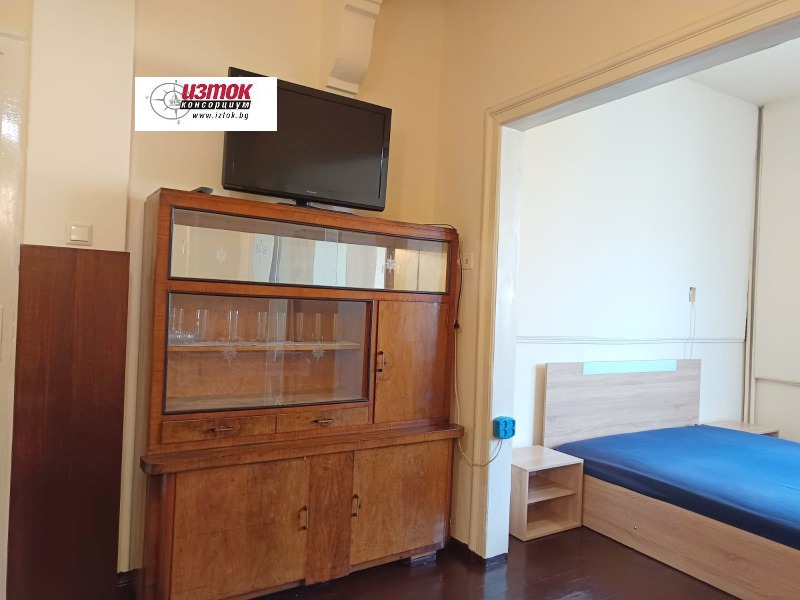 Zu vermieten  1 Schlafzimmer Sofia , Zentar , 58 qm | 88230064 - Bild [3]