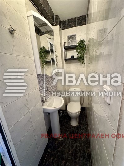 Дава под наем 3-СТАЕН, гр. София, Лозенец, снимка 15 - Апартаменти - 56714471