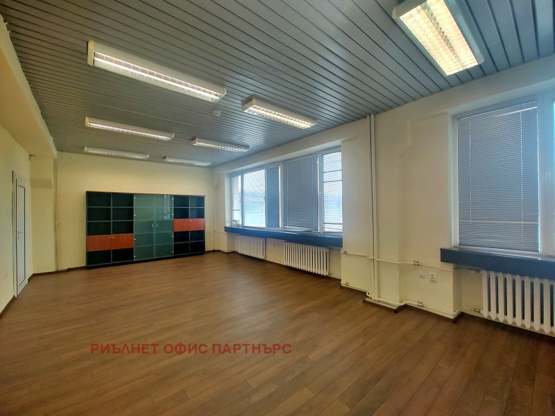 Til leje  Kontor Sofia , NPZ Hadzhi Dimitar , 32 kvm | 79189592