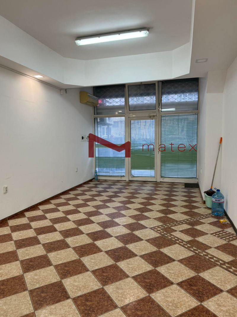 En renta  Comercio Varna , Chayka , 35 metros cuadrados | 72483970 - imagen [3]