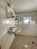 Под наем КЪЩА, град Варна, Виница • 1250 € • 12211106 — Holmes.bg