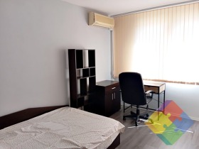 3 bedroom Tsentar, Varna 6