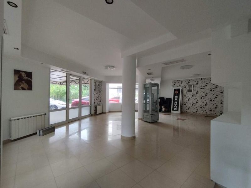 Дава под наем ЗАВЕДЕНИЕ, гр. София, Стрелбище, снимка 2 - Заведения - 53132319