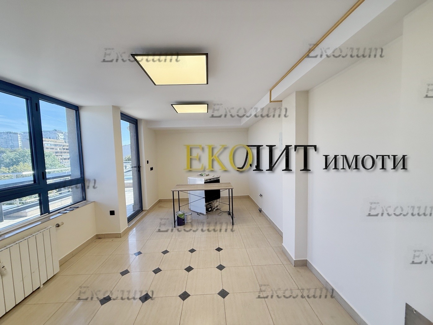 Дава под наем ОФИС, гр. София, Център