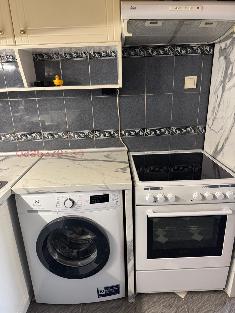 Дава под наем 3-СТАЕН, гр. София, Лозенец, снимка 5 - Апартаменти - 52838826