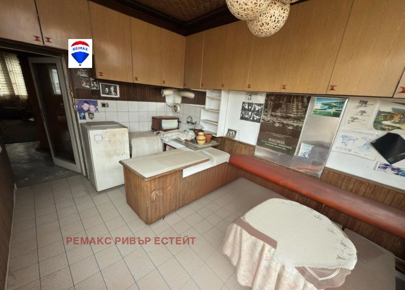 Дава под наем  Етаж от къща град Русе , Център , 121 кв.м | 50775324 - изображение [5]
