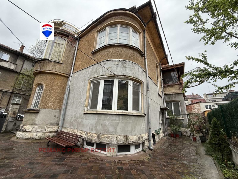 Дава под наем  Етаж от къща град Русе , Център , 121 кв.м | 50775324 - изображение [11]
