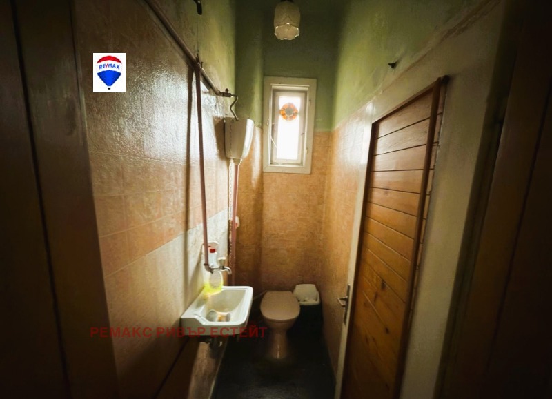 Дава под наем  Етаж от къща град Русе , Център , 121 кв.м | 50775324 - изображение [6]