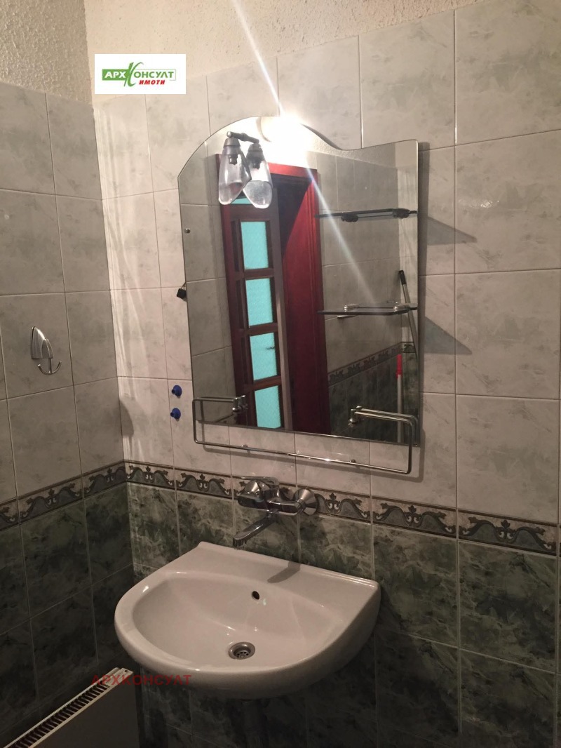 K pronájmu  1 ložnice Sofia , Reduta , 77 m2 | 42486120 - obraz [9]