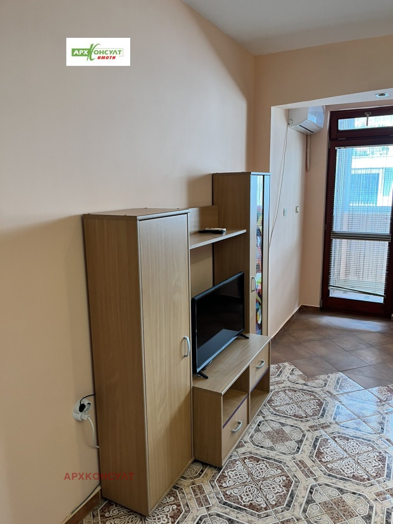 K pronájmu  1 ložnice Sofia , Reduta , 77 m2 | 42486120 - obraz [3]