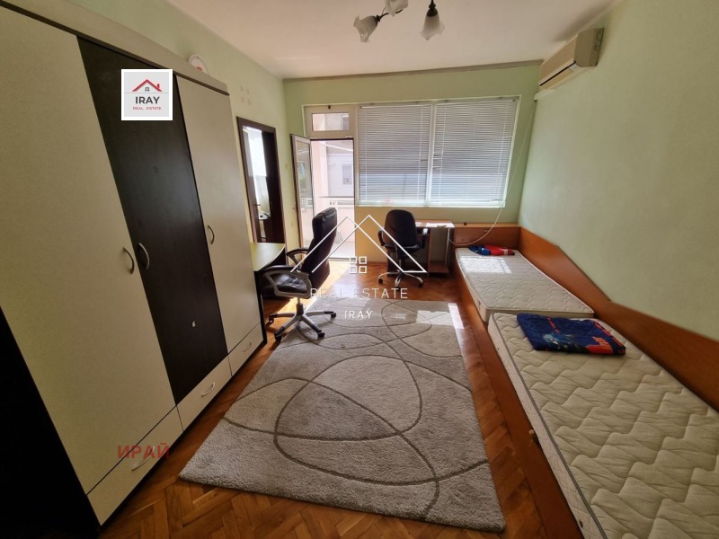 Дава под наем 3-СТАЕН, гр. Стара Загора, Център, снимка 13 - Апартаменти - 52522342