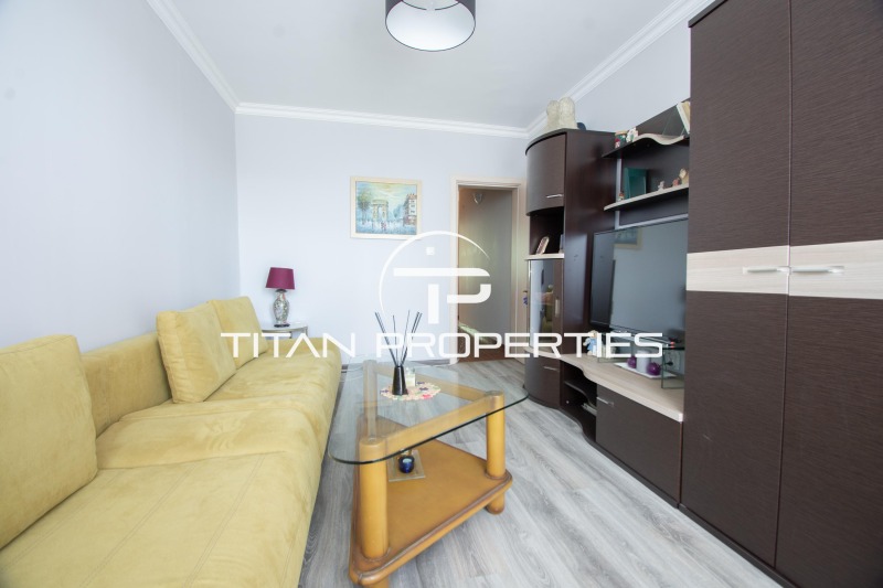 Дава под наем 3-СТАЕН, гр. София, Център, снимка 10 - Апартаменти - 53332557