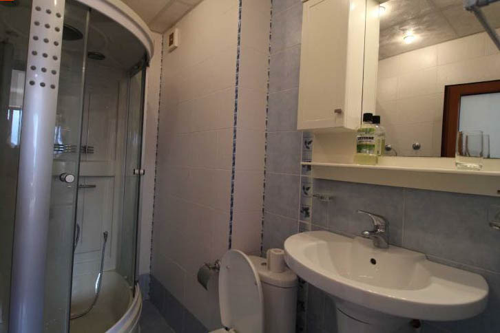 Дава под наем 3-СТАЕН, гр. София, Карпузица, снимка 7 - Апартаменти - 56477910