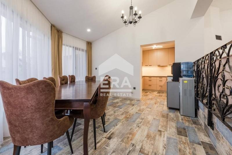 Дава под наем КЪЩА, с. Здравец, област Варна, снимка 12 - Къщи - 53047432