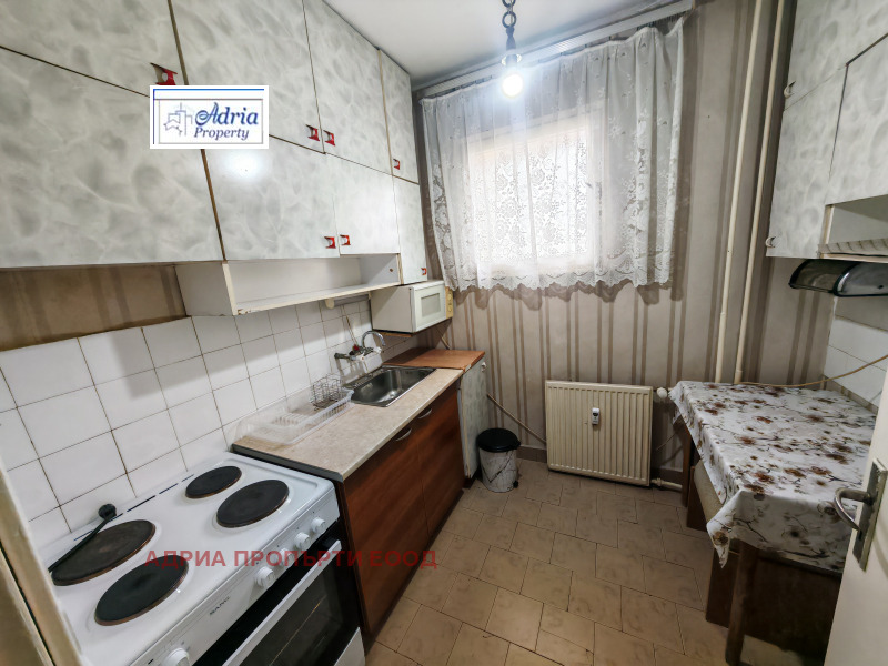 Дава под наем 2-СТАЕН, гр. София, Света Троица, снимка 6 - Апартаменти - 53419094