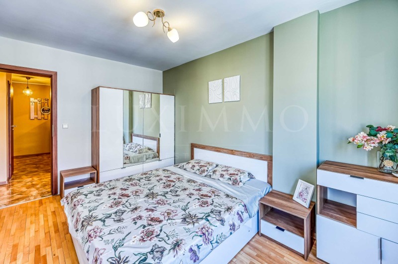 Издаје се  2 спаваће собе Софија , Лозенец , 95 м2 | 14824275 - слика [10]